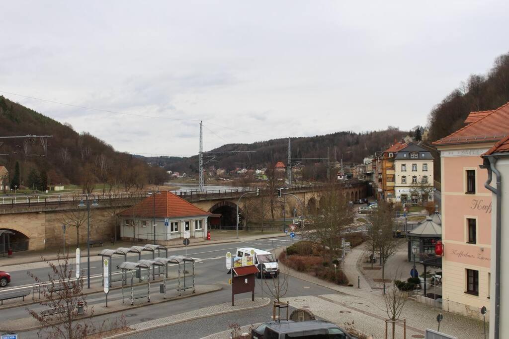 Elbtalblick Koenigstein Im Deutschen Haus Daire Dış mekan fotoğraf